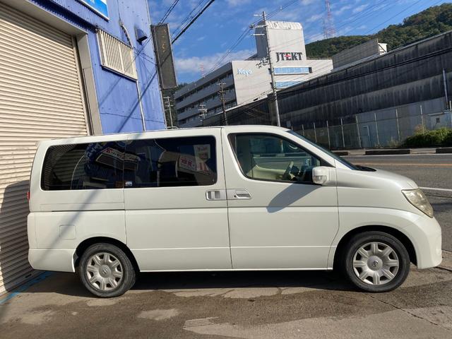 日産 エルグランド