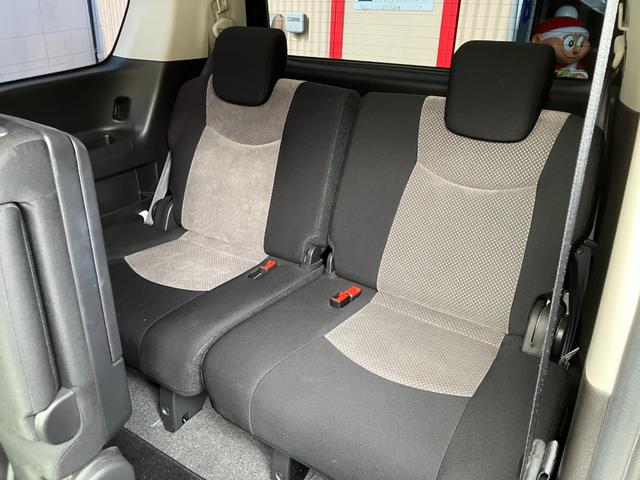 セレナ ライダー ブラックライン S-ハイブリッド 両側電動スライド ETC ブルートゥース フルセグ(12枚目)