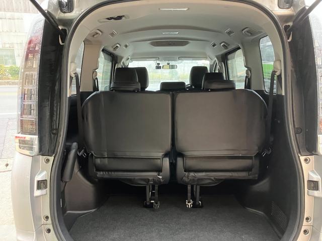 ヴォクシー Ｘ　ＳＤナビ　ブルートゥース　フルセグ　バックカメラ（13枚目）