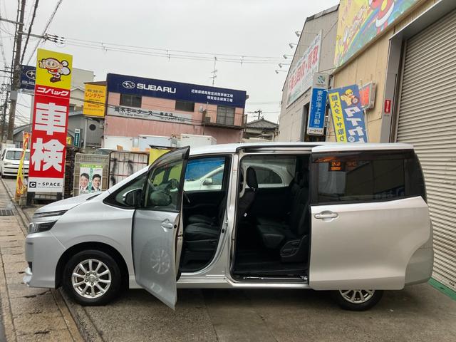 ヴォクシー Ｘ　ＳＤナビ　ブルートゥース　フルセグ　バックカメラ（20枚目）