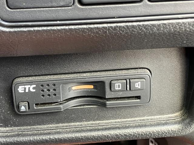 オデッセイ アブソルート　クルコン　フルセグ　ブルートゥース　バックカメラ　ナビ　ＥＴＣ（4枚目）