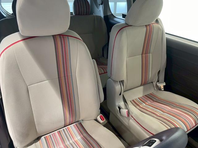 TOYOTA PORTE F A LA MODE DEUX