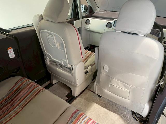 TOYOTA PORTE F A LA MODE DEUX