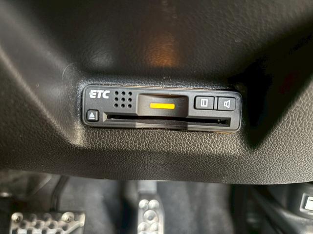 シャトル ハイブリッドX 禁煙車 純正ナビ ETC バックカメラ クルコン オートライト LED パドルシフト 電格ミラー フルセグTV CD DVD Bluetooth(39枚目)