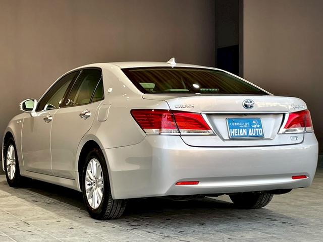 クラウンハイブリッド ロイヤルサルーン　禁煙車　メーカーナビ　バックカメラ　ＥＴＣ　ドラレコ　Ｂｌｕｅｔｏｏｔｈ　フルセグＴＶ　ＤＶＤ　ＣＤ　スマートキー　クルーズコントロール　パワーシート　シートヒーター　ＨＩＤヘッドライト　オートライト（27枚目）