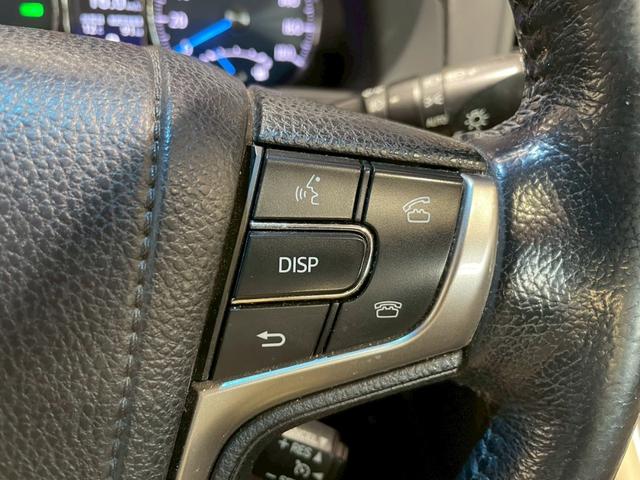 クラウンハイブリッド ロイヤルサルーン　禁煙車　メーカーナビ　バックカメラ　ＥＴＣ　ドラレコ　Ｂｌｕｅｔｏｏｔｈ　フルセグＴＶ　ＤＶＤ　ＣＤ　スマートキー　クルーズコントロール　パワーシート　シートヒーター　ＨＩＤヘッドライト　オートライト（35枚目）