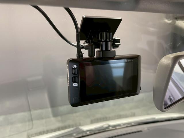 ハイゼットカーゴ ＤＸ　ワンオーナー　禁煙車　前後ドラレコ　ラジオチューナー　キーレス　パワーウィンドウ　オーバーヘッドコンソール　スペアキー　２０２５年製タイヤ（35枚目）