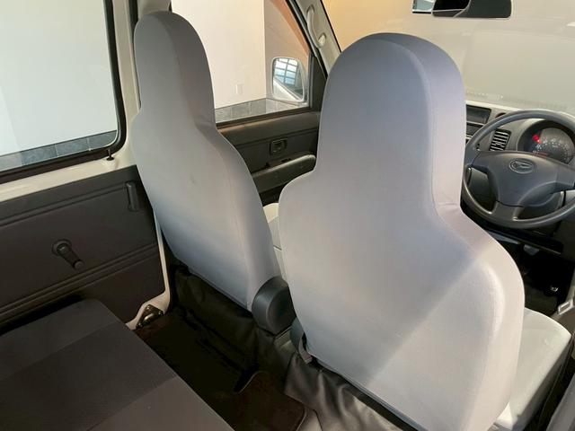 ハイゼットカーゴ ＤＸ　ワンオーナー　禁煙車　前後ドラレコ　ラジオチューナー　キーレス　パワーウィンドウ　オーバーヘッドコンソール　スペアキー　２０２５年製タイヤ（47枚目）