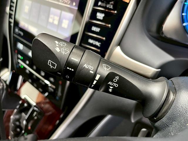 ハリアーハイブリッド プレミアム　アドバンスドパッケージ　禁煙車　メーカーナビ　純正エアロ　全方位モニター　ＥＴＣ　１００Ｖアクセサリーコンセント　ＪＢＬサウンド　ＬＥＤヘッドライト　クリアランスソナー　パワーバックドア　パワーシート　ＴＶキャンセラー（38枚目）