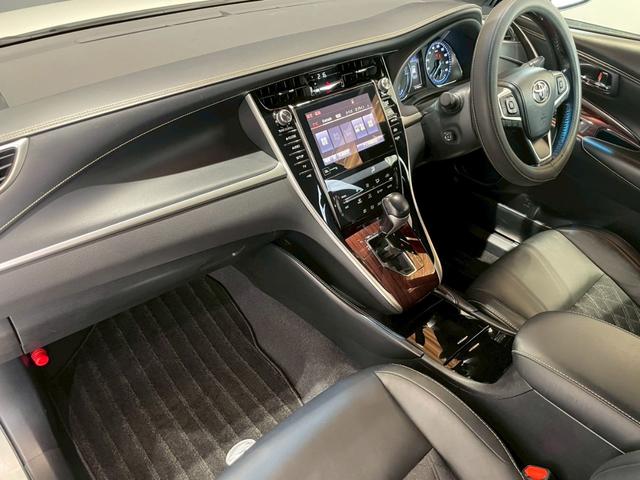ハリアーハイブリッド プレミアム　アドバンスドパッケージ　禁煙車　メーカーナビ　純正エアロ　全方位モニター　ＥＴＣ　１００Ｖアクセサリーコンセント　ＪＢＬサウンド　ＬＥＤヘッドライト　クリアランスソナー　パワーバックドア　パワーシート　ＴＶキャンセラー（57枚目）