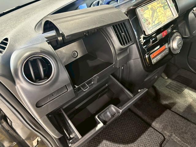 タント カスタムＸ　禁煙車　片側電動スライドドア　ナビ　ドラレコ　スマートキー　電格ミラー　ＤＶＤ　ＣＤ　純正アルミホイール　マット　バイザー（53枚目）