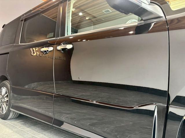 ヴォクシー ＺＳ　煌ＩＩ　禁煙車　純正ナビ　バックカメラ　ＥＴＣ　左右電動スライドドア　オートライト　オートハイビーム　ＬＥＤ　電格ミラー　フルセグＴＶ　ＣＤ　ＤＶＤ　Ｂｌｕｅｔｏｏｔｈ（17枚目）