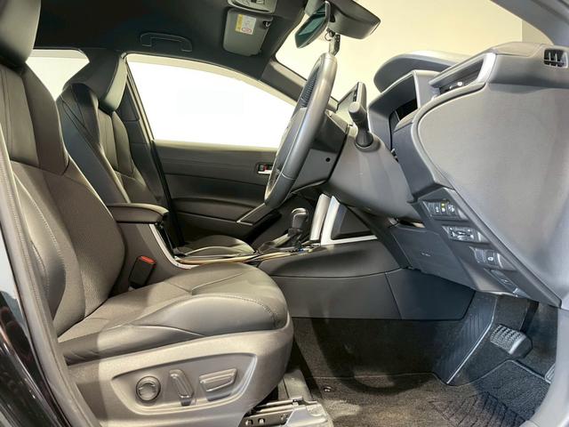 カローラクロス ハイブリッド　Ｚ　ワンオーナー　禁煙車　メーカーディスプレイオーディオ　全方位モニター　ＢＳＭ　ＥＴＣ　前後ドラレコ　パワーシート　パワーバックドア　クルコン　ＬＥＤヘッドライト　Ｂｌｕｅｔｏｏｔｈ　ＤＶＤ　ＣＤ（50枚目）