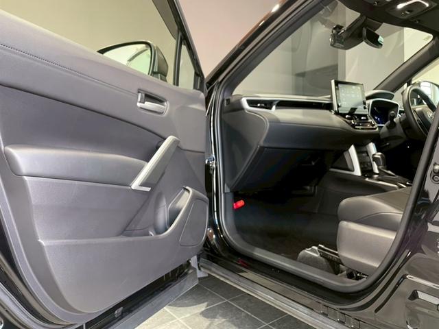 カローラクロス ハイブリッド　Ｚ　ワンオーナー　禁煙車　メーカーディスプレイオーディオ　全方位モニター　ＢＳＭ　ＥＴＣ　前後ドラレコ　パワーシート　パワーバックドア　クルコン　ＬＥＤヘッドライト　Ｂｌｕｅｔｏｏｔｈ　ＤＶＤ　ＣＤ（54枚目）