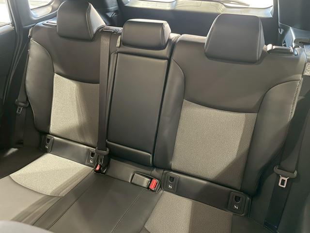 カローラクロス ハイブリッド　Ｚ　ワンオーナー　禁煙車　メーカーディスプレイオーディオ　全方位モニター　ＢＳＭ　ＥＴＣ　前後ドラレコ　パワーシート　パワーバックドア　クルコン　ＬＥＤヘッドライト　Ｂｌｕｅｔｏｏｔｈ　ＤＶＤ　ＣＤ（61枚目）