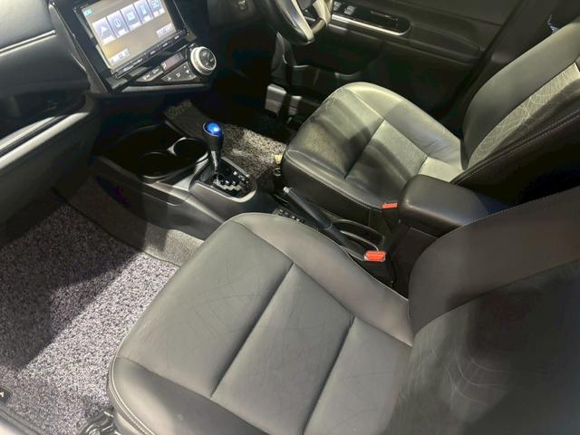 アクア Gブラックソフトレザーセレクション 禁煙車 純正8インチナビ バックカメラ ETC クルーズコントロール オートハイビーム LED 電格ミラー シートヒーター フルセグTV CD DVD Bluetooth(53枚目)