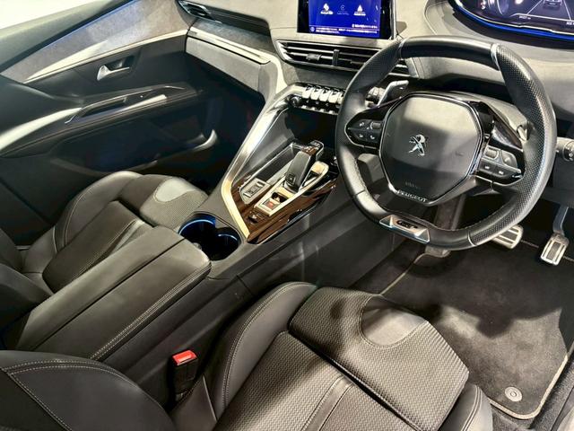 5008 GT ブルーHDi 禁煙車 メーカーDA バックカメラ ETC クルコン オートハイビーム LED パワーバックドア パワーシート パノラミックサンルーフ BSM パドルシフト コーナーセンサー シートヒーター(51枚目)