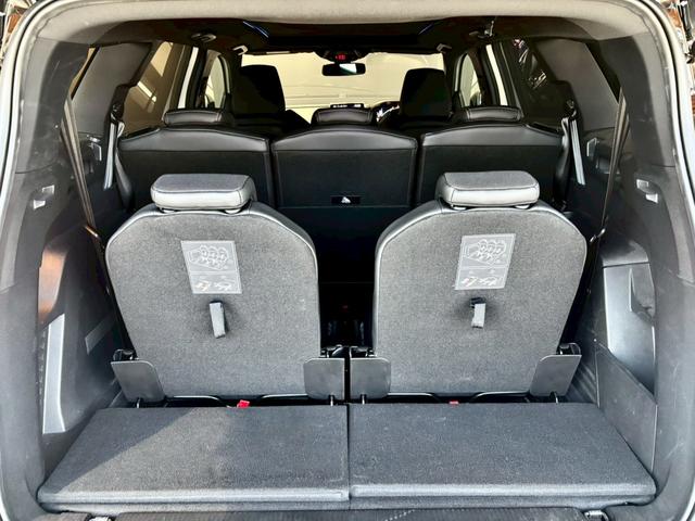 5008 GT ブルーHDi 禁煙車 メーカーDA バックカメラ ETC クルコン オートハイビーム LED パワーバックドア パワーシート パノラミックサンルーフ BSM パドルシフト コーナーセンサー シートヒーター(70枚目)