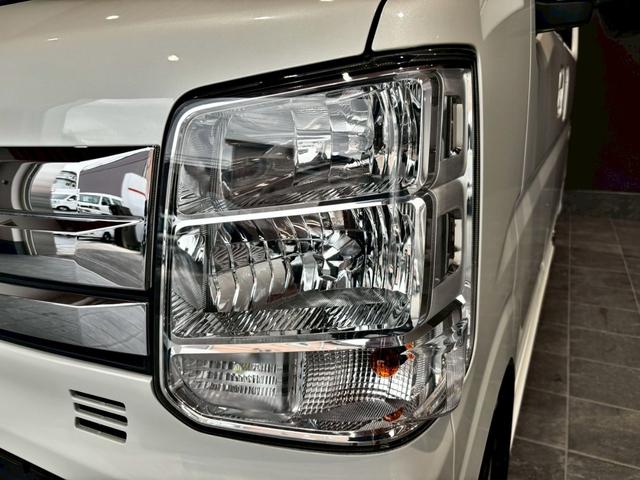 エブリイワゴン ＰＺターボスペシャル　禁煙車　ハイルーフ　社外ナビ　バックカメラ　両側電動スライドドア　オートライト　ＨＩＤヘッドライト　電格ミラー　コーナーセンサー　ＵＳＢ　オートステップ　ＣＤ　ＤＶＤ　Ｂｌｕｅｔｏｏｔｈ（19枚目）