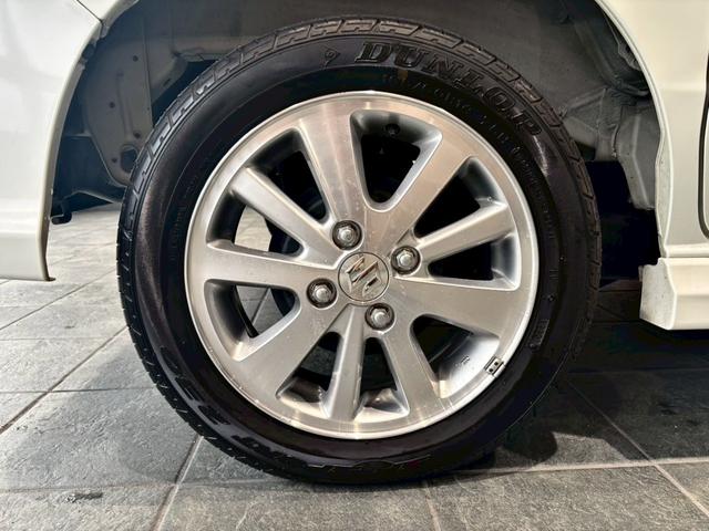 エブリイワゴン ＰＺターボスペシャル　禁煙車　ハイルーフ　社外ナビ　バックカメラ　両側電動スライドドア　オートライト　ＨＩＤヘッドライト　電格ミラー　コーナーセンサー　ＵＳＢ　オートステップ　ＣＤ　ＤＶＤ　Ｂｌｕｅｔｏｏｔｈ（66枚目）