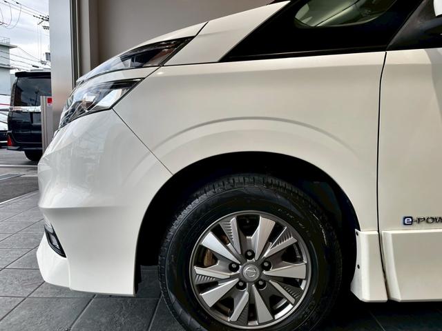 セレナ e-パワー ハイウェイスターV 禁煙車 純正ナビ 全方位モニター プロパイロット パーキングアシスト デジタルインナーミラー 両側電動スライドドア ETC ドラレコ シートヒーター ハンドルヒーター Bluetooth DVD CD(13枚目)