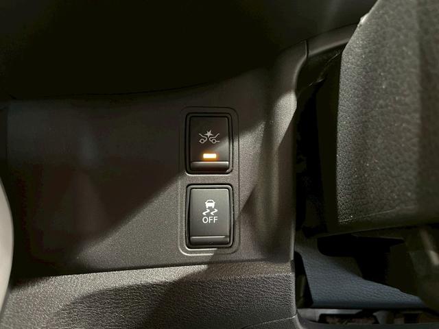 セレナ e-パワー ハイウェイスターV 禁煙車 純正ナビ 全方位モニター プロパイロット パーキングアシスト デジタルインナーミラー 両側電動スライドドア ETC ドラレコ シートヒーター ハンドルヒーター Bluetooth DVD CD(39枚目)