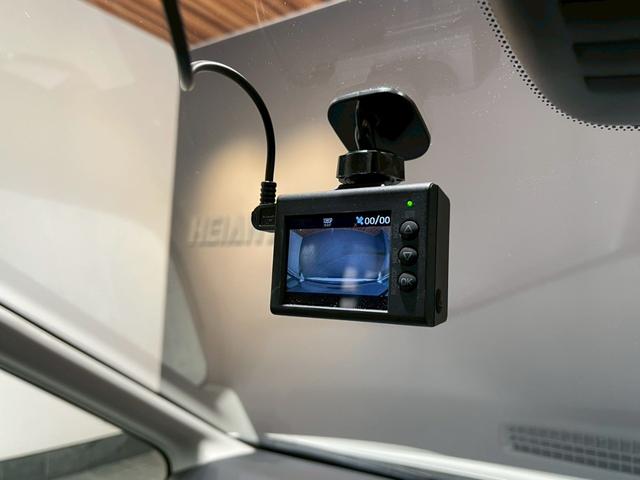 セレナ e-パワー ハイウェイスターV 禁煙車 純正ナビ 全方位モニター プロパイロット パーキングアシスト デジタルインナーミラー 両側電動スライドドア ETC ドラレコ シートヒーター ハンドルヒーター Bluetooth DVD CD(45枚目)