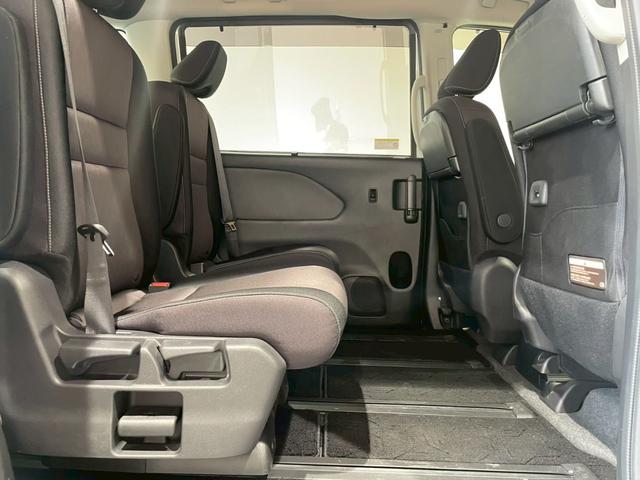 セレナ e-パワー ハイウェイスターV 禁煙車 純正ナビ 全方位モニター プロパイロット パーキングアシスト デジタルインナーミラー 両側電動スライドドア ETC ドラレコ シートヒーター ハンドルヒーター Bluetooth DVD CD(60枚目)