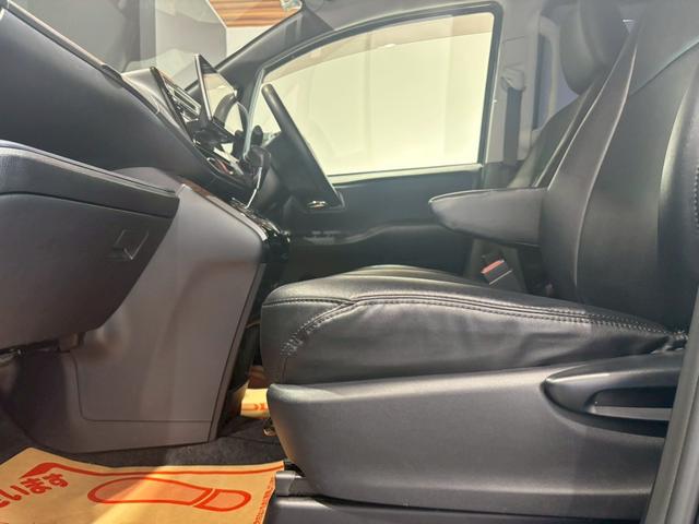 ヴォクシー ZS 煌II 禁煙車 外品ナビ バックカメラ ETC 柿本改社外マフラー 両側電動スライドドア オートハイビーム LED 電格ミラー HDMI フルセグTV CD DVD Bluetooth スマキー×2(53枚目)