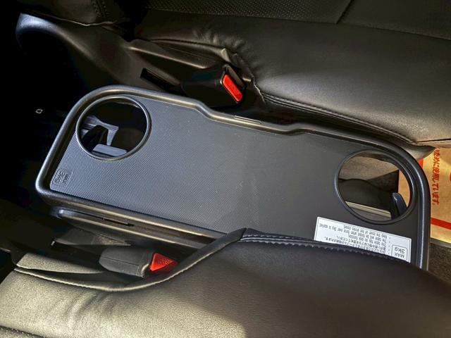 ヴォクシー ZS 煌II 禁煙車 外品ナビ バックカメラ ETC 柿本改社外マフラー 両側電動スライドドア オートハイビーム LED 電格ミラー HDMI フルセグTV CD DVD Bluetooth スマキー×2(62枚目)