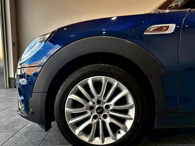 ＭＩＮＩ クーパーＳ　クラブマン　禁煙車　メーカーナビ　バックカメラ　ＥＴＣ　クルコン　オートライト　ＬＥＤ　電格ミラー　コーナーセンサー　純正アルミホイール　Ｂｌｕｅｔｏｏｔｈ（8枚目）