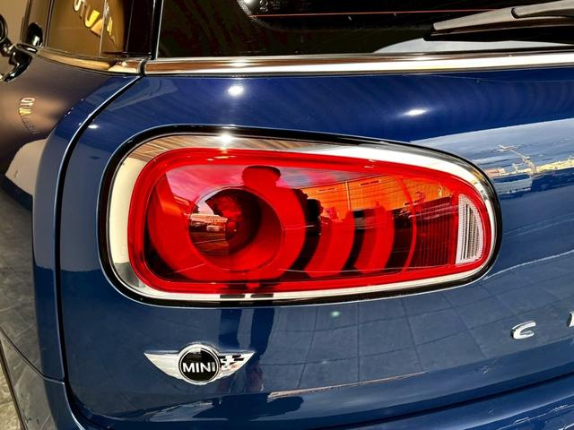 ＭＩＮＩ クーパーＳ　クラブマン　禁煙車　メーカーナビ　バックカメラ　ＥＴＣ　クルコン　オートライト　ＬＥＤ　電格ミラー　コーナーセンサー　純正アルミホイール　Ｂｌｕｅｔｏｏｔｈ（22枚目）