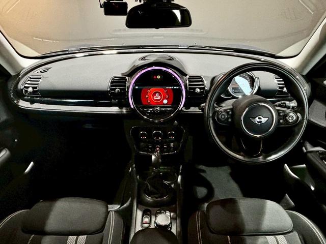ＭＩＮＩ クーパーＳ　クラブマン　禁煙車　メーカーナビ　バックカメラ　ＥＴＣ　クルコン　オートライト　ＬＥＤ　電格ミラー　コーナーセンサー　純正アルミホイール　Ｂｌｕｅｔｏｏｔｈ（25枚目）