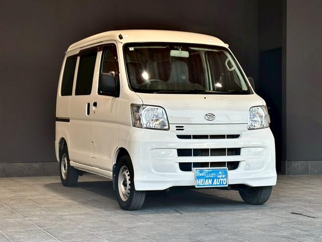 ハイゼットカーゴ 　禁煙車　純正オーディオ（ＦＭ／ＡＭ）　ＥＴＣ　マット　バイザー　スペアキー　パワステ（10枚目）