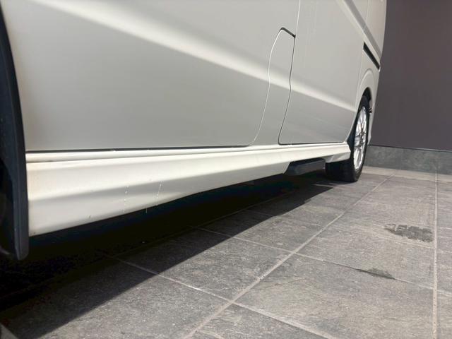 エブリイワゴン ＰＺターボスペシャル　ワンオーナー　禁煙車　ベッドキット　ロッドホルダー　ＢＢＳアルミホイール　外品ナビ　バックカメラ　ＥＴＣ　ドラレコ　スマホホルダー　両側電動スライドドア　外品マフラー　フルセグＴＶ　Ｂｌｕｅｔｏｏｔｈ（18枚目）