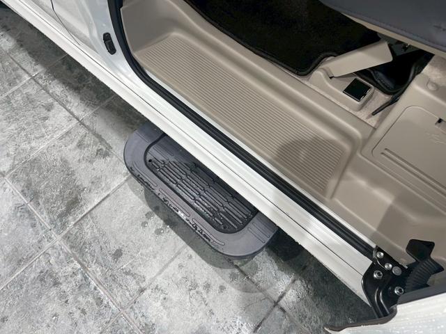 エブリイワゴン ＰＺターボスペシャル　ワンオーナー　禁煙車　ベッドキット　ロッドホルダー　ＢＢＳアルミホイール　外品ナビ　バックカメラ　ＥＴＣ　ドラレコ　スマホホルダー　両側電動スライドドア　外品マフラー　フルセグＴＶ　Ｂｌｕｅｔｏｏｔｈ（61枚目）