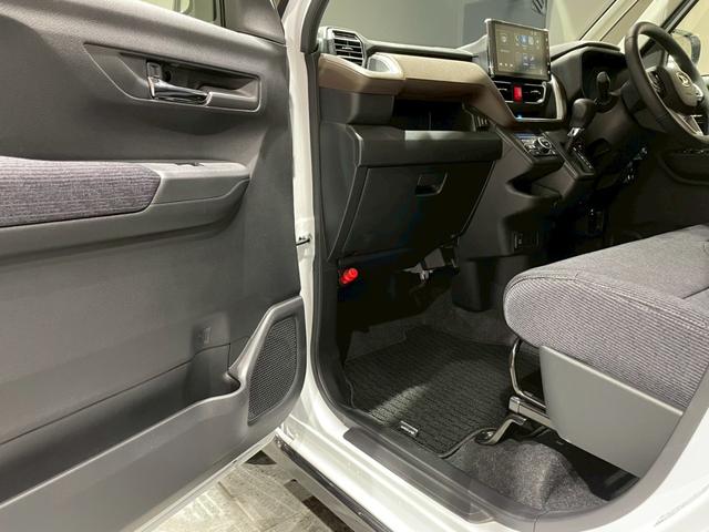 ムーヴ RS ワンオーナー 禁煙車 ダンディスポーツスタイル 純正ディスプレイオーディオ AppleCarplay AndroidAuto HDMI コーナーセンサー ワイヤレス充電 両側電動スライド LED(47枚目)