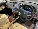 ロイヤルサルーン　禁煙車　メーカーナビ　バックカメラ　ＥＴＣ　ドラレコ　Ｂｌｕｅｔｏｏｔｈ　フルセグＴＶ　ＤＶＤ　ＣＤ　スマートキー　クルーズコントロール　パワーシート　シートヒーター　ＨＩＤヘッドライト　オートライト（47枚目）
