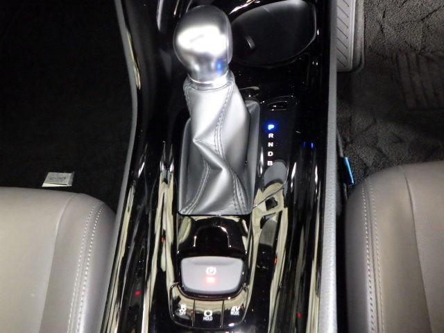 Ｃ－ＨＲ Ｇ　メモリーナビ　ミュージックプレイヤー接続可　バックカメラ　衝突被害軽減システム　ＥＴＣ　ドラレコ　ＬＥＤヘッドランプ　ワンオーナー（11枚目）