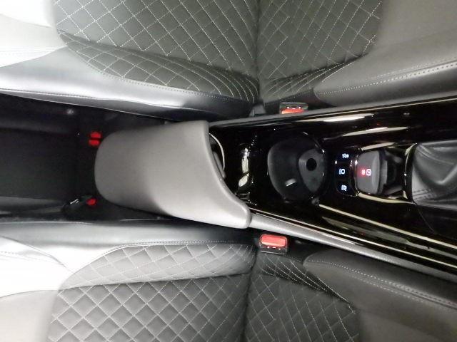 Ｃ－ＨＲ Ｇ　メモリーナビ　ミュージックプレイヤー接続可　バックカメラ　衝突被害軽減システム　ＥＴＣ　ドラレコ　ＬＥＤヘッドランプ　ワンオーナー（22枚目）
