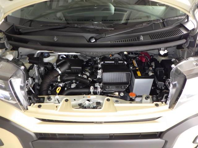 タント ファンクロスターボ　衝突被害軽減システム　両側電動スライド　ＬＥＤヘッドランプ　フルエアロ　アイドリングストップ（6枚目）