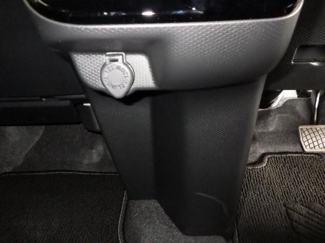 タント カスタムＸ　衝突被害軽減システム　両側電動スライド　ＬＥＤヘッドランプ　フルエアロ　アイドリングストップ（10枚目）