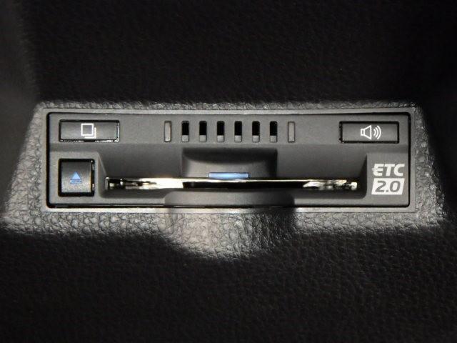 ＧＲヤリス ＲＺ　ハイパフォーマンス　４ＷＤ　メモリーナビ　ミュージックプレイヤー接続可　バックカメラ　衝突被害軽減システム　ＥＴＣ　ドラレコ　ＬＥＤヘッドランプ　アイドリングストップ（18枚目）