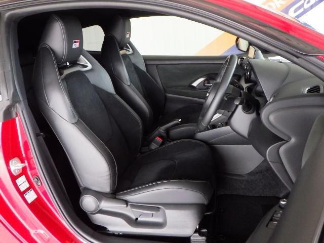 ＧＲヤリス ＲＺ　ハイパフォーマンス　４ＷＤ　メモリーナビ　ミュージックプレイヤー接続可　バックカメラ　衝突被害軽減システム　ＥＴＣ　ドラレコ　ＬＥＤヘッドランプ　アイドリングストップ（21枚目）