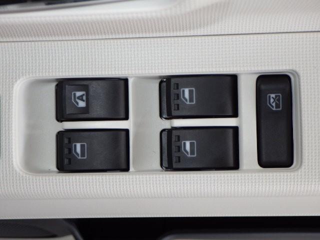 ムーヴキャンバス ストライプスＧ　衝突被害軽減システム　両側電動スライド　ＬＥＤヘッドランプ　アイドリングストップ（18枚目）