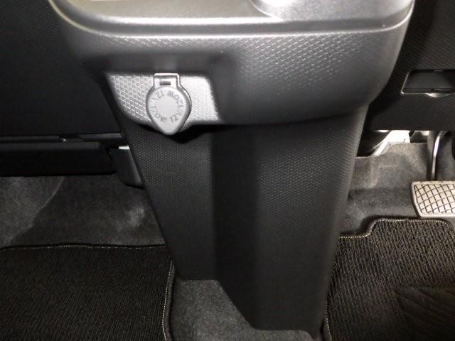 タント ファンクロス 4WD 衝突被害軽減システム 両側電動スライド LEDヘッドランプ フルエアロ アイドリングストップ(10枚目)