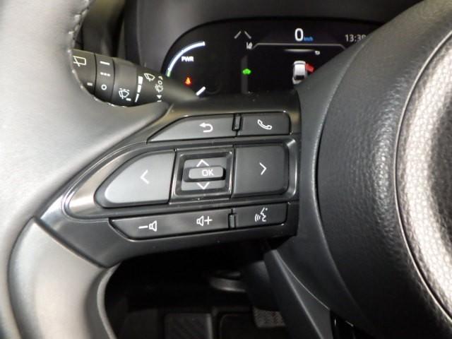 ヤリスクロス ハイブリッドZ アドベンチャー メモリーナビ ミュージックプレイヤー接続可 バックカメラ 衝突被害軽減システム ETC ドラレコ LEDヘッドランプ ワンオーナー(14枚目)