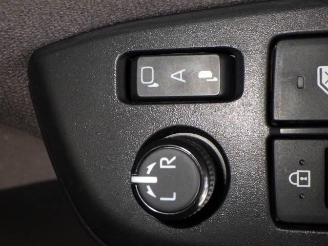 ヤリス Ｇ　ミュージックプレイヤー接続可　バックカメラ　衝突被害軽減システム　ドラレコ　ＬＥＤヘッドランプ（17枚目）