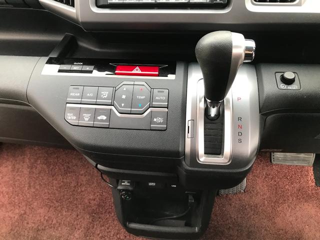 ステップワゴンスパーダ Z インターナビセレクション Rカメラ 横滑り防止機能 オートクルーズ 衝突安全ボディ パワステ フルセグ スマ-トキ- ABS パワーウィンドウ HDDナビ エアバッグ ウォークスルー フルフラットシート Wエアコン ナビ・TV(28枚目)