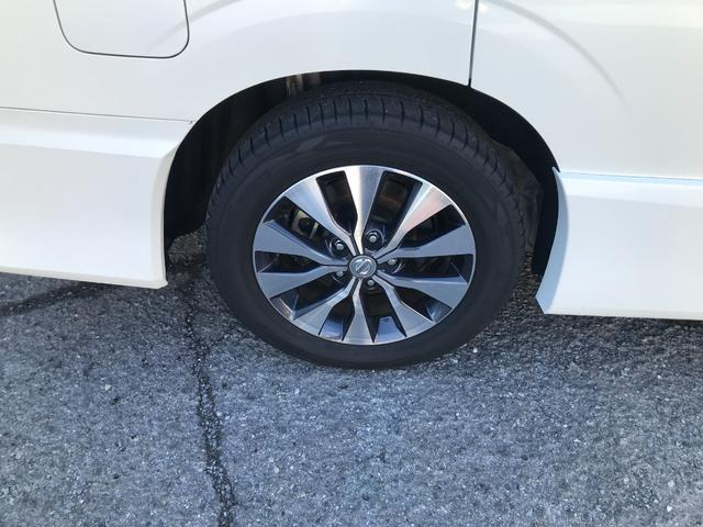 セレナ ハイウェイスター　Ｖセレクション　衝突安全ボディ　Ｉ－ＳＴＯＰ　地ＴＶ　ＶＤＣ　デュアルエアコン　Ａクルーズ　ＬＥＤヘッドライト　バックカメラ　オートライト　ＥＴＣ　３列シート　ＴＶナビ　キーレス　メモリーナビ　フルフラットシート（13枚目）